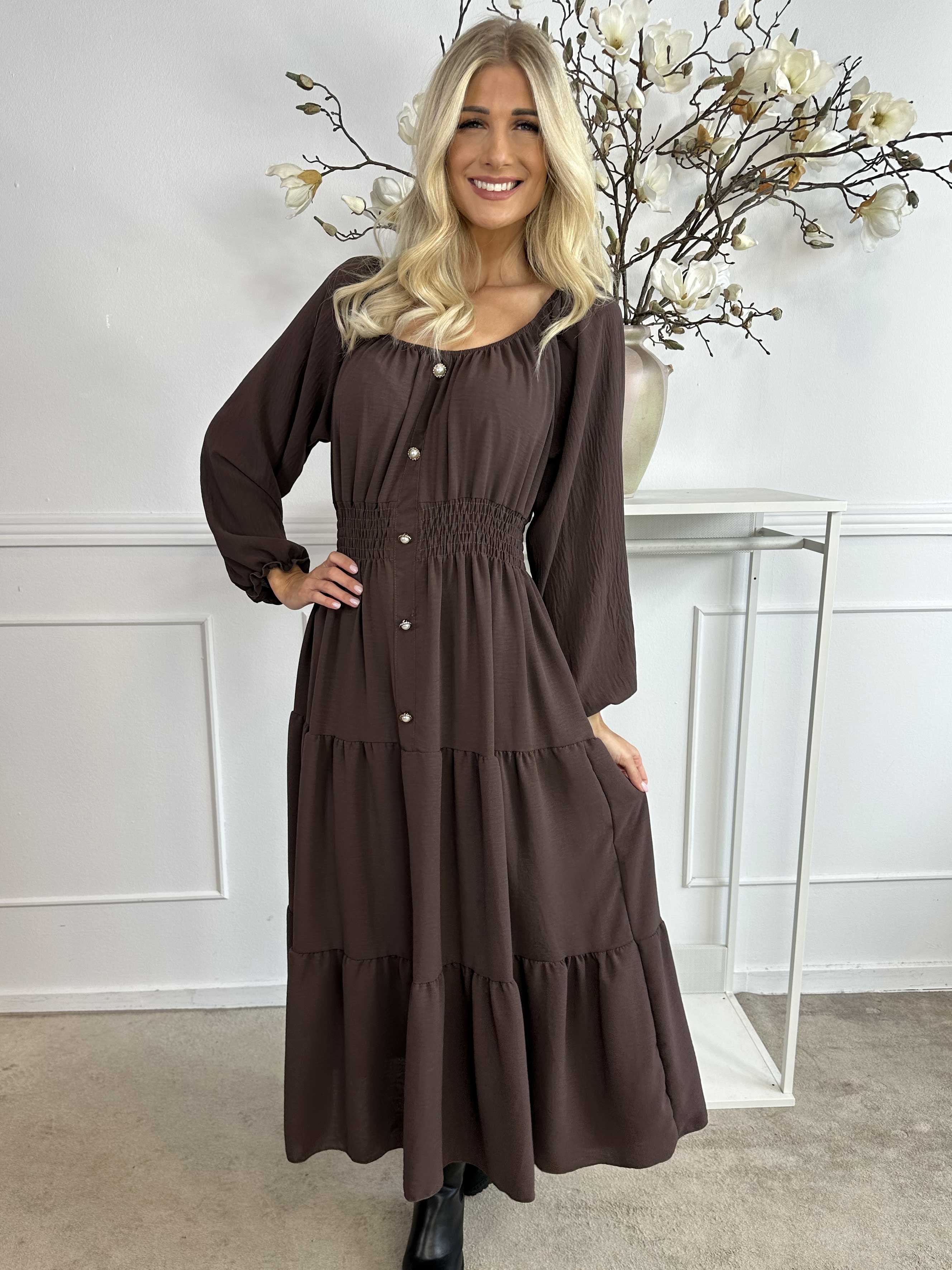 Midnight - Långklänning med smockad midja och guldknappar